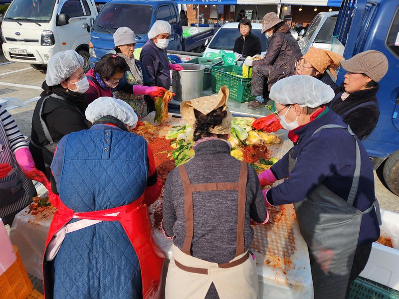 희망나눔봉사회 “사랑의 김장나눔행사” 개최 2